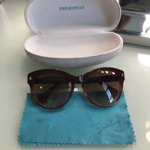 Emilio Pucci sunglasses with case